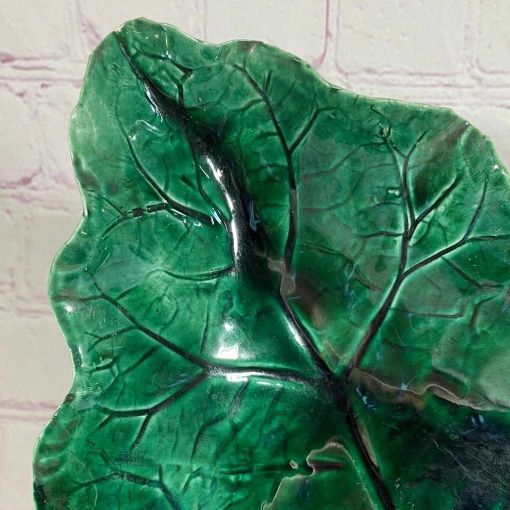 Hand Crafted Green Leaf Decorative Platter - Artist Signed - Picture 2 of 10